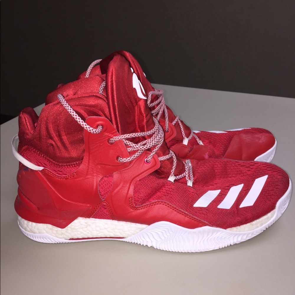 ***SOLD***Adidas Derek Rose men’s basketball shoes